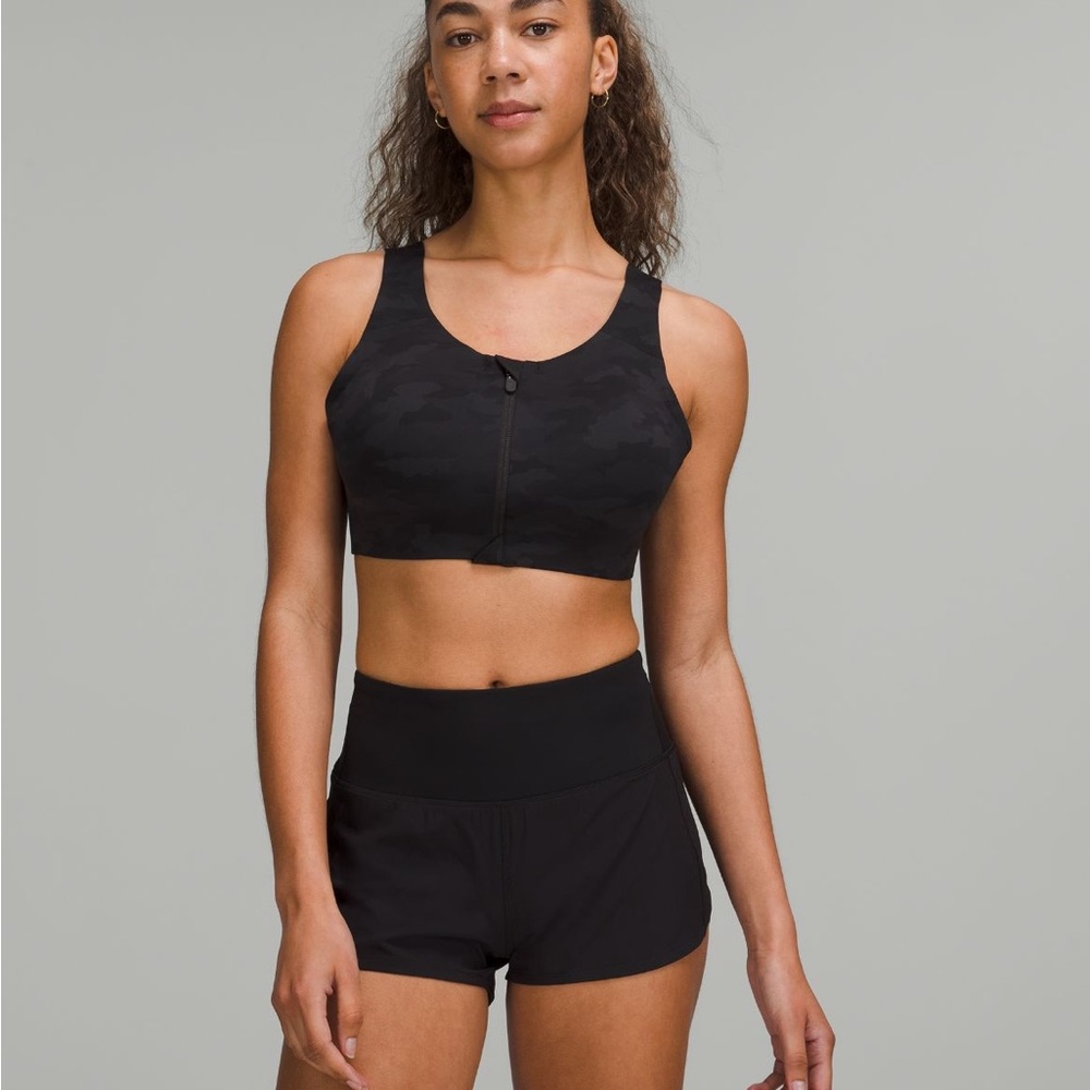Lululemon NWT Enlite Bra Zip Front Camo